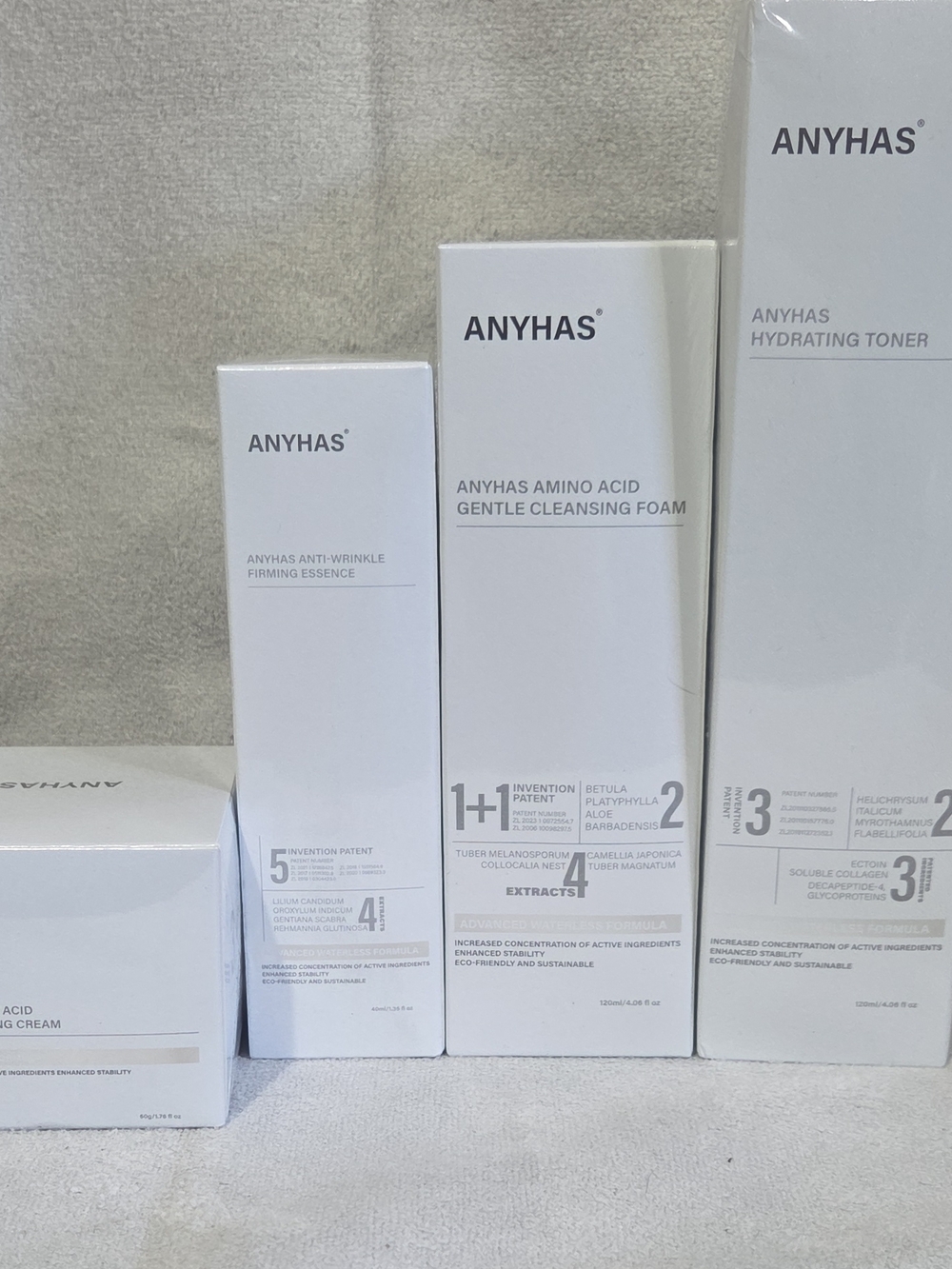 White Gentle Cleansing Foam – Amino Acid Facial Cleanser